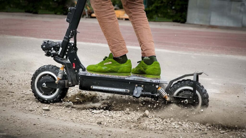 E-Scooter Alırken Dikkat Edilmesi Gereken 5 Önemli Nokta