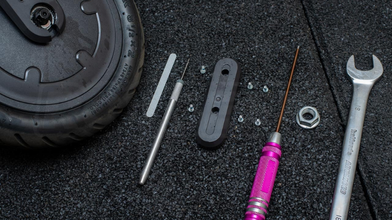 Kendi Elektrikli Scooter Tamirini Yapmanın İpuçları