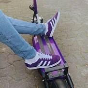 Yaş Gruplarına Göre Doğru Çocuk Elektrikli Scooter Kılavuzu