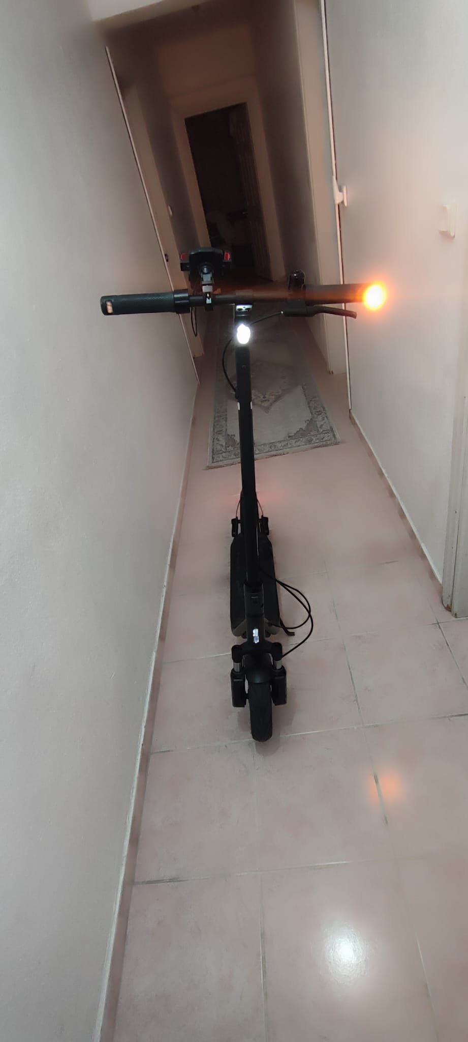 1 Yıllık az kullanılmış Segway ninebot F2