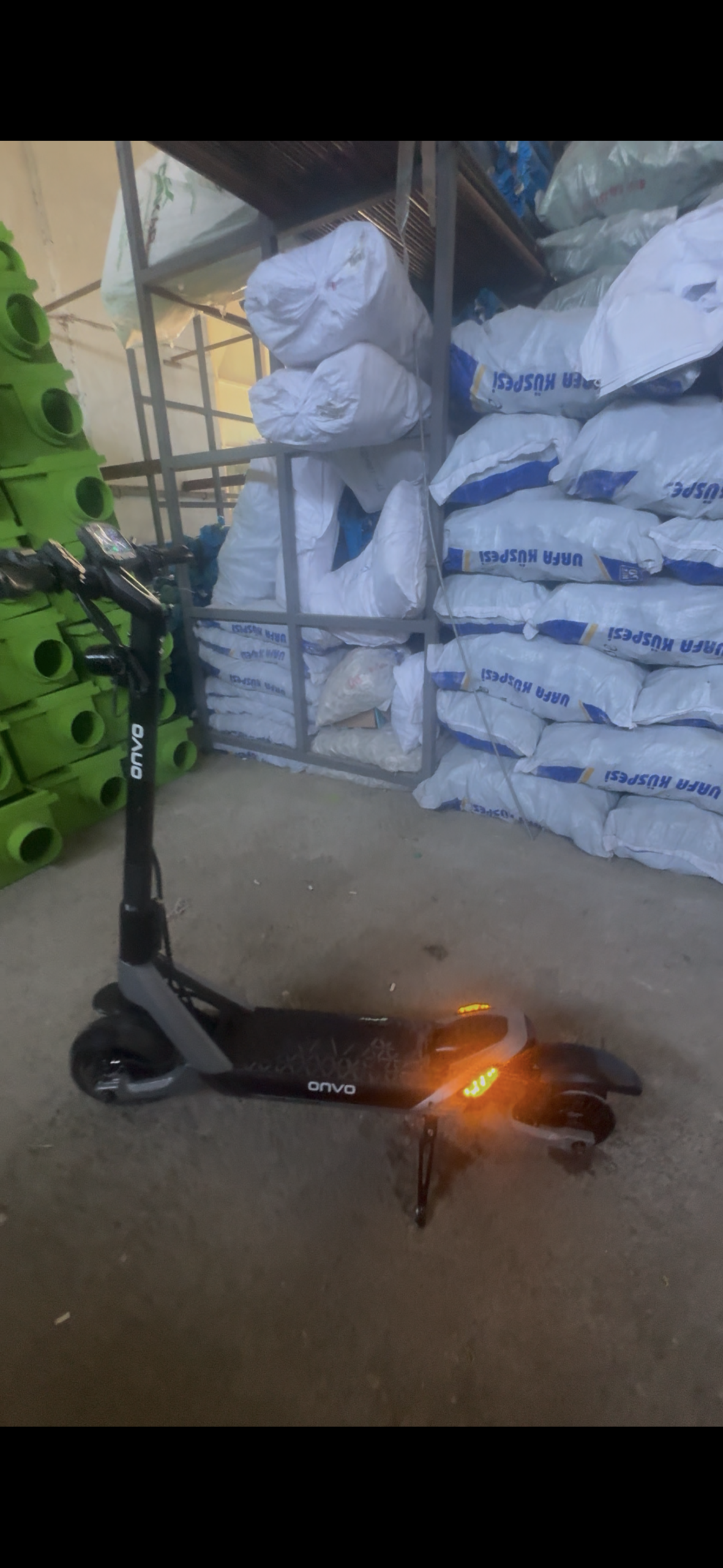 Onvo arx5. Hafif çiİkler var