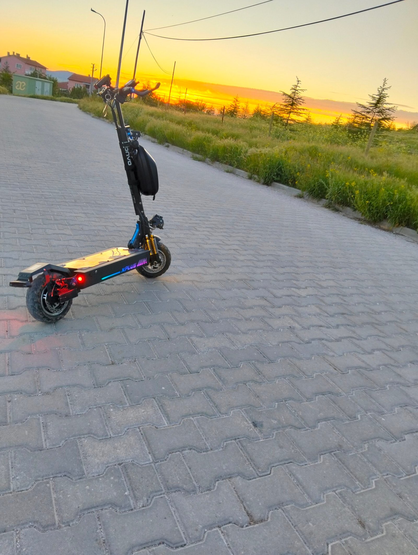 🛴 ONVO 12 2025 Model | 200 KM Altı | Full Aksesuarlı | Kilit Hediyeli pazarlık var