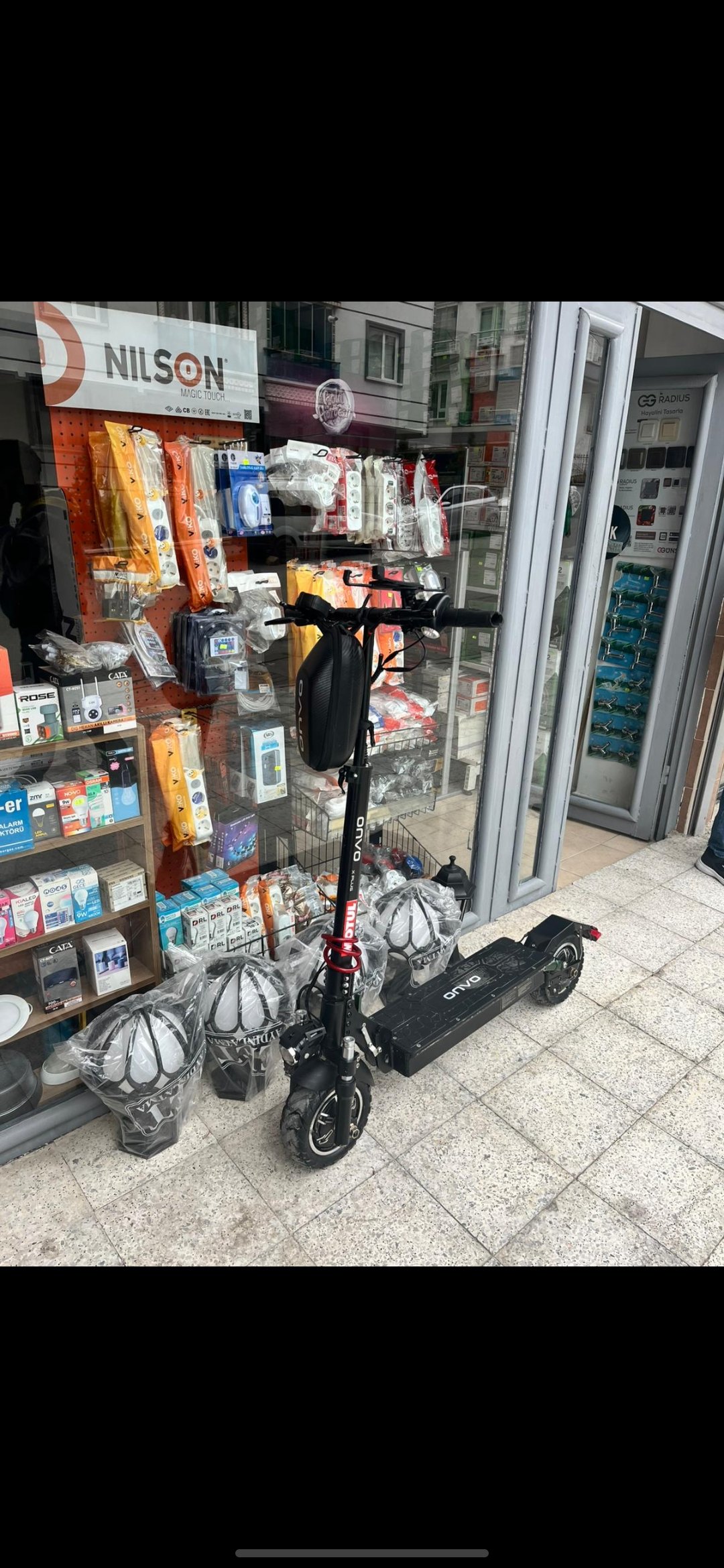 Acillll satlık 13 x plus 100 kmde