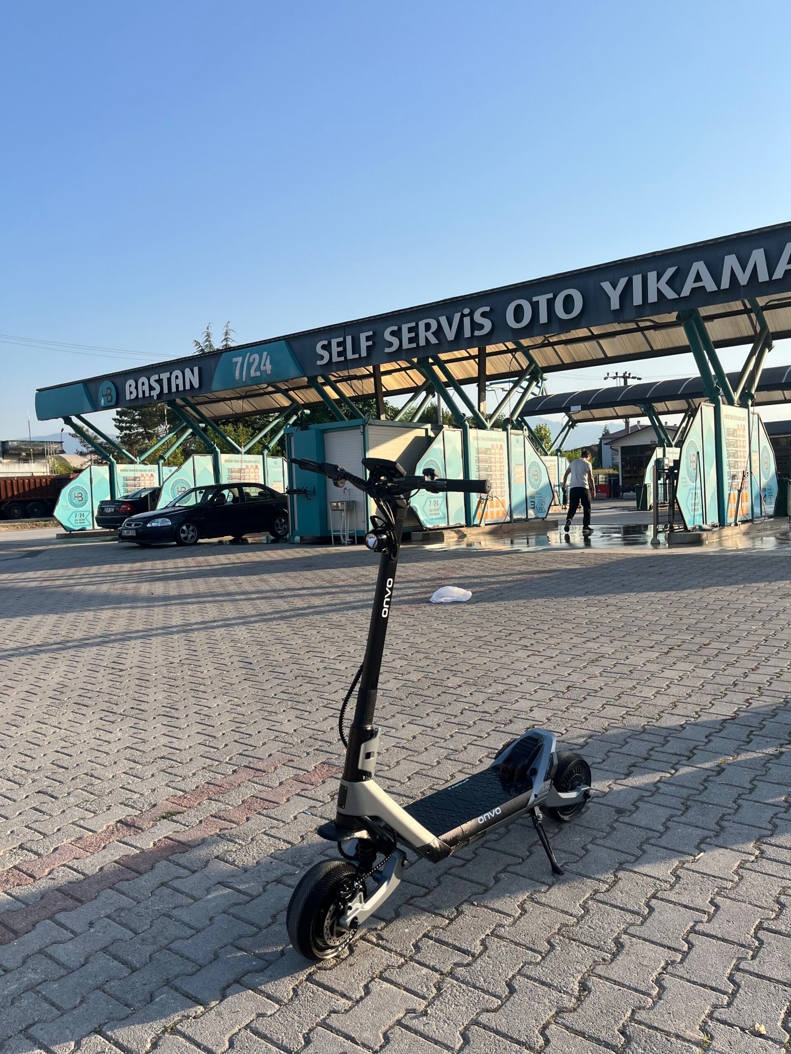 Onvo Rx5 12** km