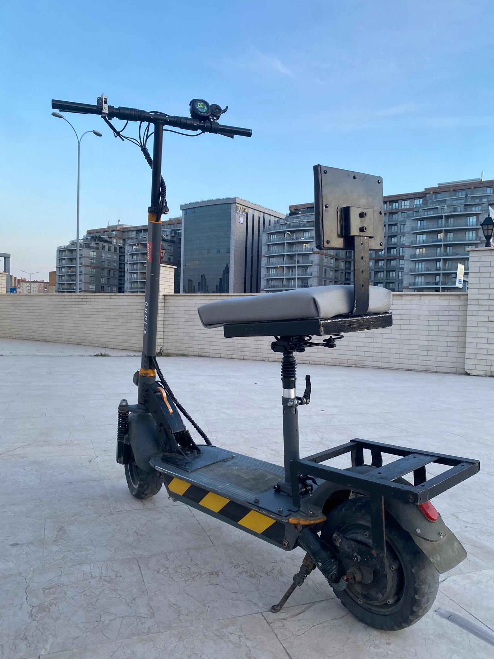 Q1000 80km
