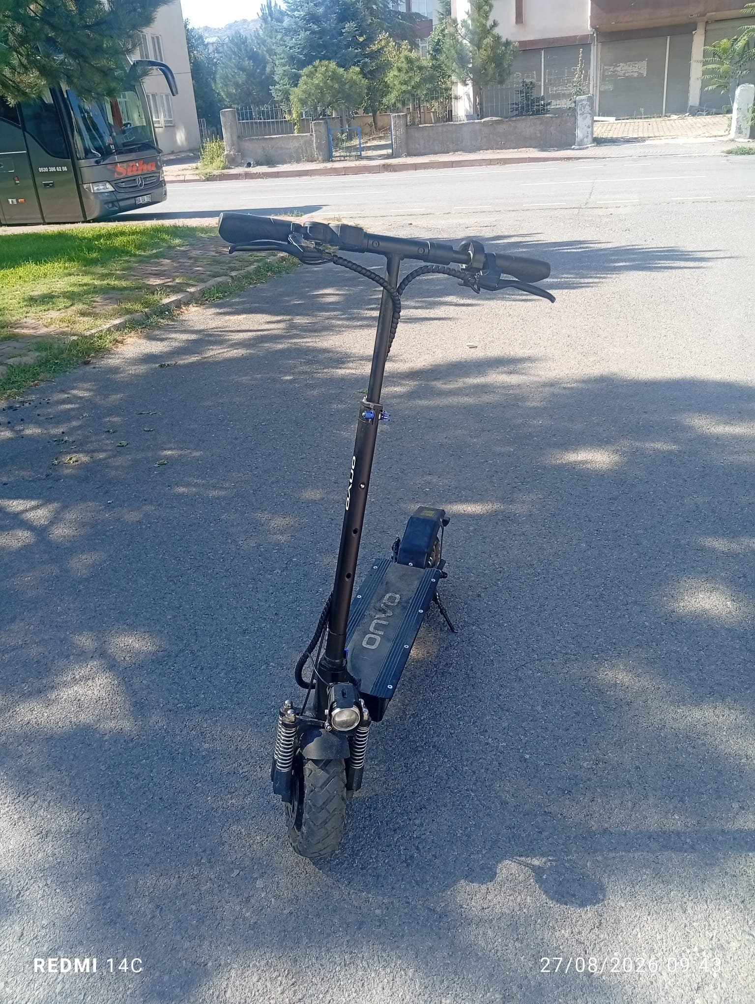 Onvo Ov 12 elektrikli scooter