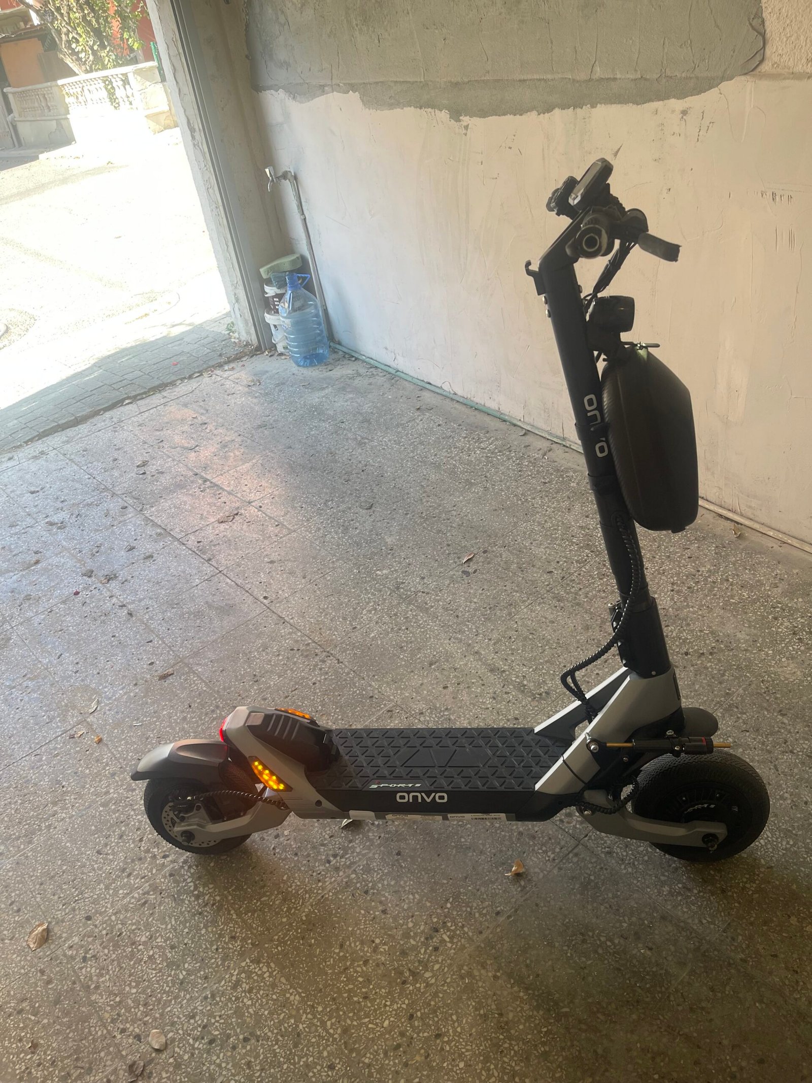 ONVO RX 5 damperli 170km