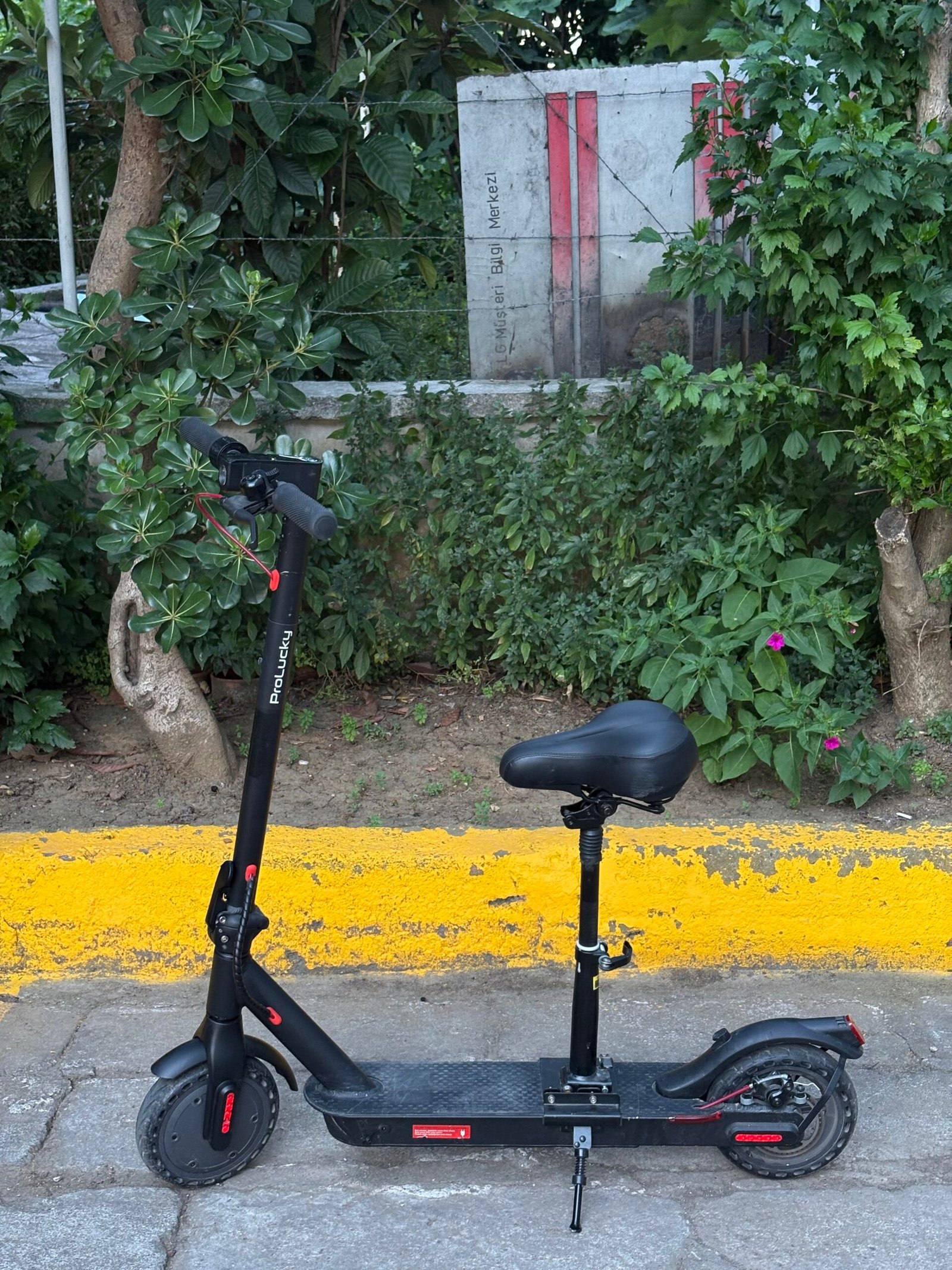 ProLucky 3. Jenerasyon Seleli Scooter Çift Süspansiyonlu